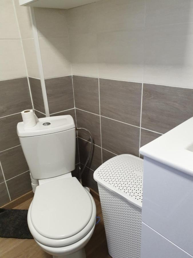 Les Pieds Dans L' Eau Apartment Емпуриабрава Екстериор снимка